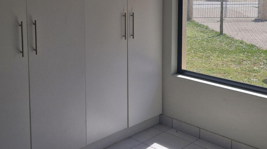 2 Bedroom Property for Sale in Kidds Beach Eastern Cape